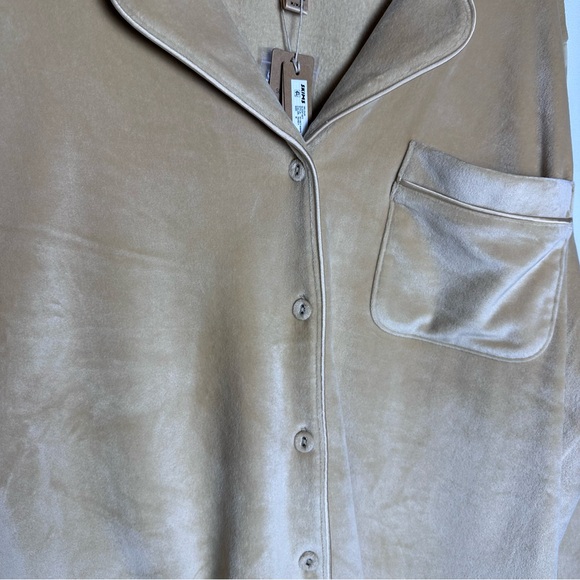 SKIMS Velour Long Sleeve Sleep Shirt Honey Medium NWT Soft Lounge Pajama Top - Picture 10 of 13